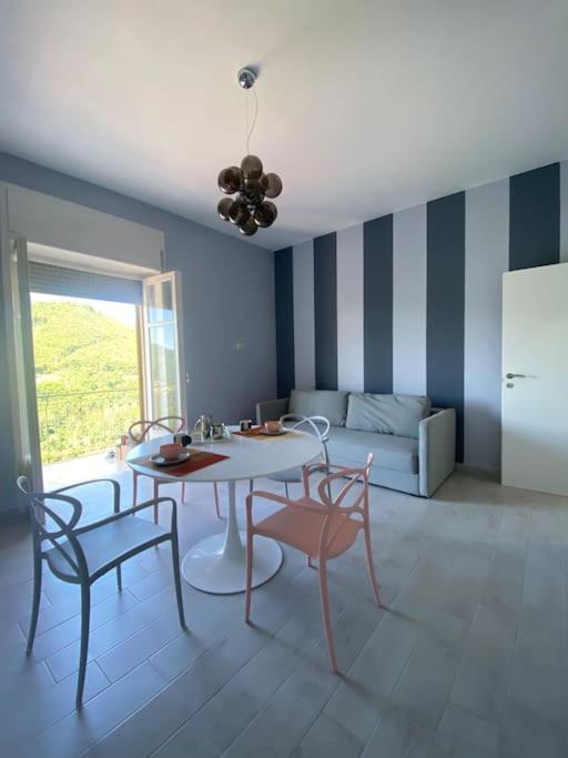 Una Suite Pop Nel Blu Della Costiera ตรามอนติ ภายนอก รูปภาพ